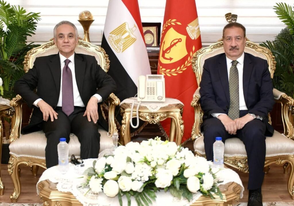 وزير العدل ومحافظ بورسعيد يفتتحان محكمة بورفؤاد الجديدة لتعزيز العدالة وخدمة المواطنين