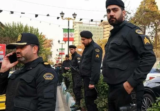 إيران تعلن إحباط مخطط «أمريكي-إسرائيلي» وتفكيك خليتين جنوب شرقى البلاد
