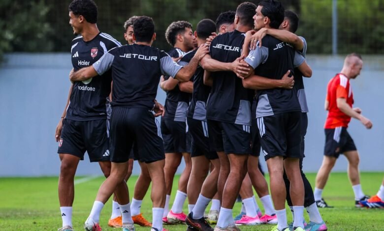 القنوات الناقلة لمباراة الأهلي وبرشلونة في كأس خوان جامبر