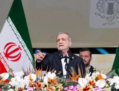 بزشكيان يكشف تفاصيل لقاء خامنئي ووصيته بشأن وحدة الإيرانيين وسط الحرب