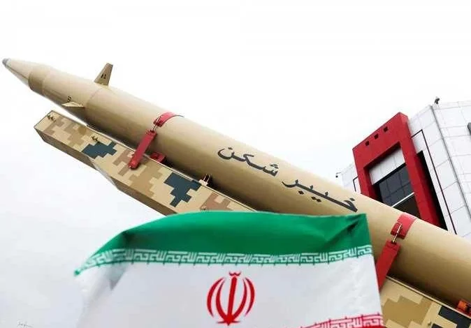 كيف عززت إيران دقة صواريخها الباليستية لمواجهة الدفاعات الجوية الغربية المتطورة؟