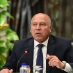 وزير النقل انتظام حركة القطارات والمترو والموانئ والطرق عقب الهزة الأرضية
