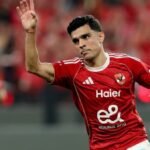 الأهلي يؤجل تجديد عقد أشرف بن شرقي إلى يناير بسبب الراتب ورؤية عموتة الفنية