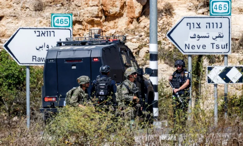 الجيش الإسرائيلي عمليات هجومية واعتقالات بالضفة الغربية تؤدي إلى مقتل فلسطيني