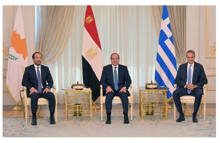 السيسي يبحث مع قادة اليونان وقبرص تعزيز التعاون واستقرار المنطقة