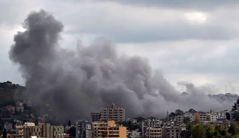 قصف مدفعي إسرائيلي يستهدف بلدات عدة في جنوب لبنان فجر الجمعة