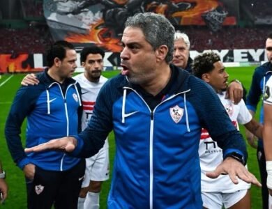 معتمد جمال يطالب لاعبي الزمالك بغلق ملف أفريقيا مؤقتًا قبل مواجهة أبو قير