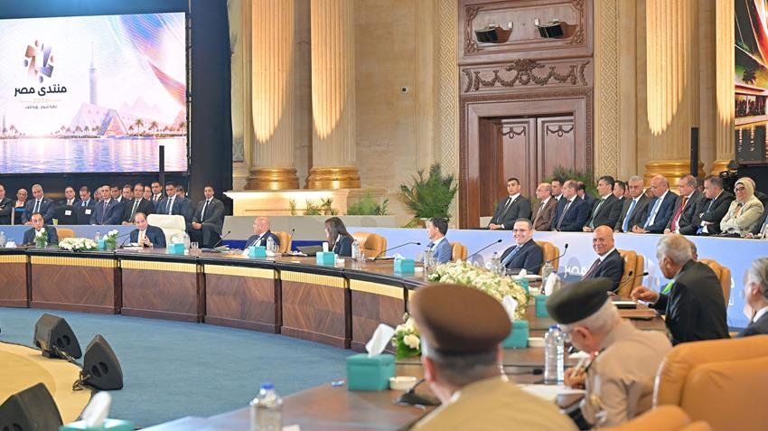 السيسي يربط أمن المواطن باستقرار الدولة ومواجهة الأزمات في منتدى مصر 2026