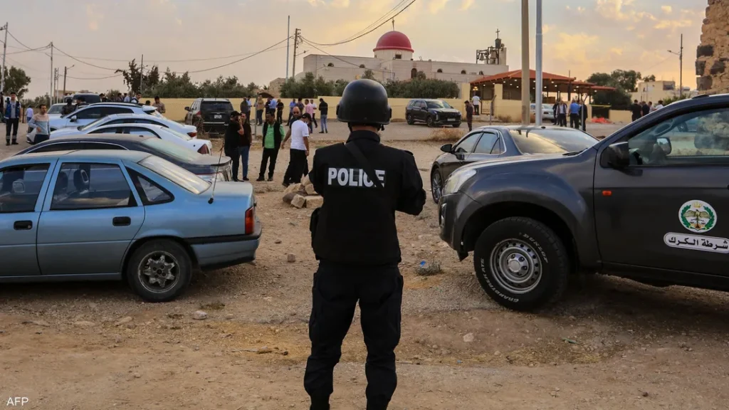 الأردن يتوعد مثيري الفتنة والتطرف بعد هجوم الكرك الإرهابي وسقوط 7 ضحايا