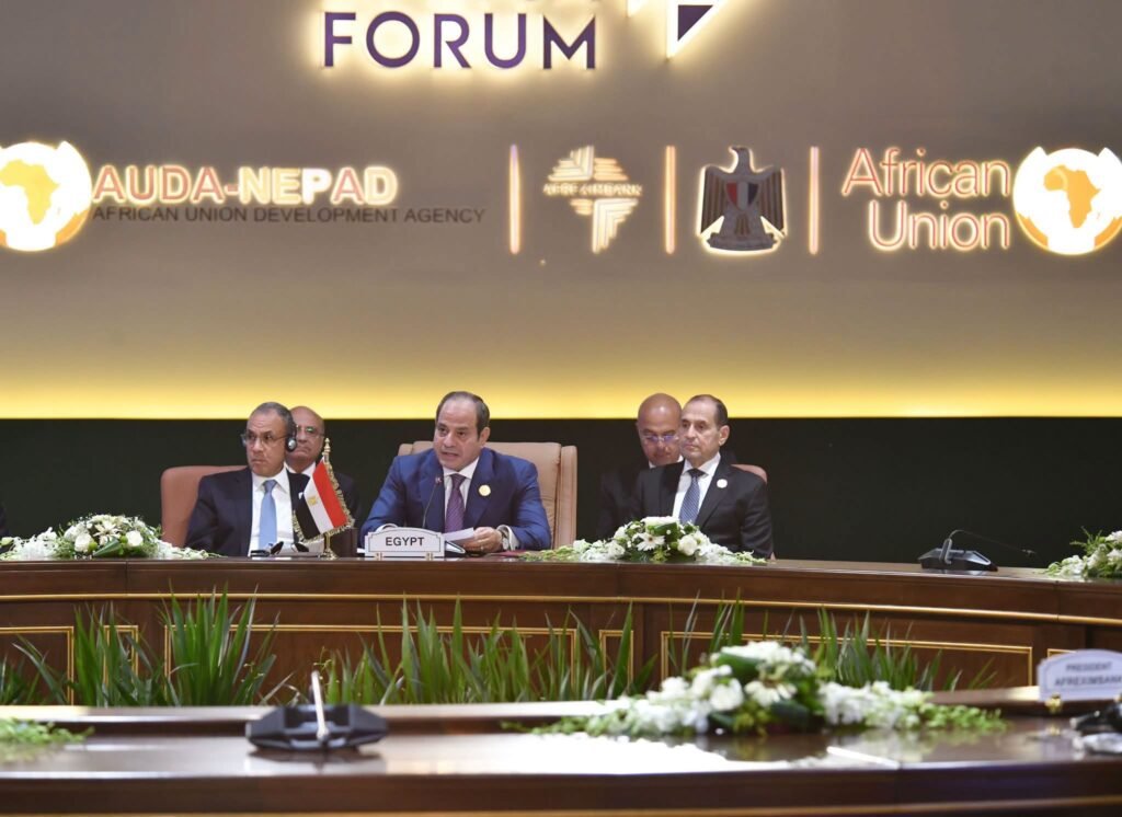 الرئيس السيسي يدعو من العلمين لتحويل التحديات الأفريقية إلى فرص للنمو والتنمية