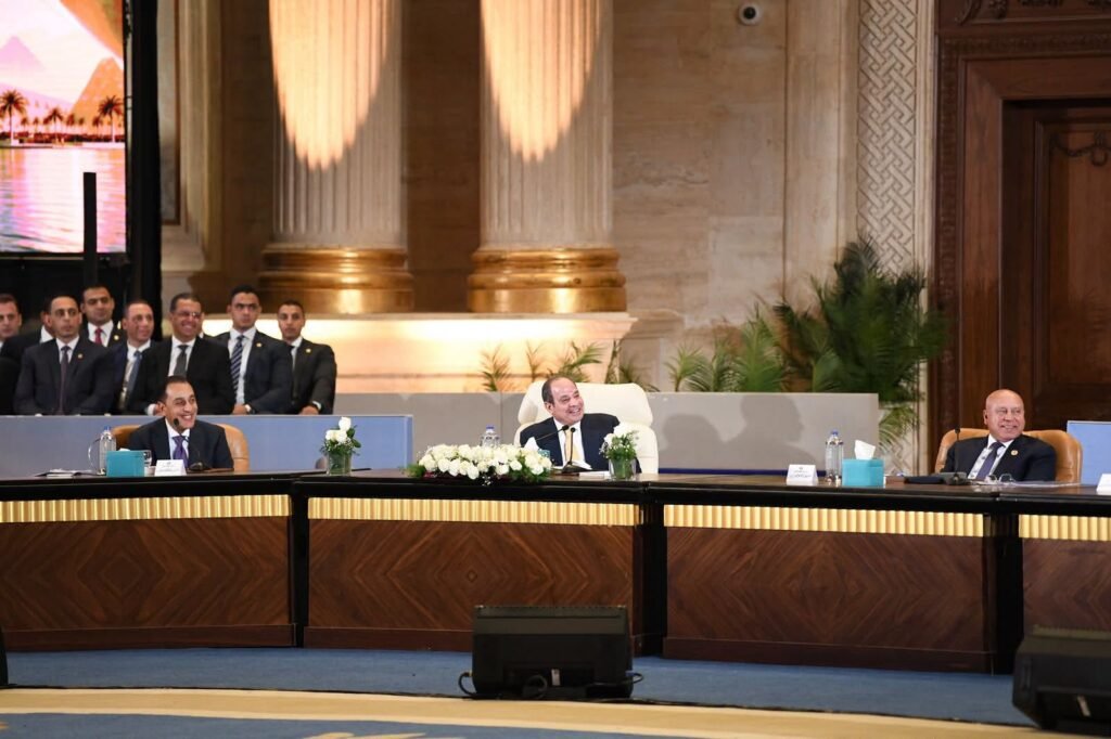 السيسي بمنتدى مصر 2026 حماية مؤسسات الدولة وتعزيز الأمن القومي ومواجهة الأزمات