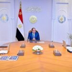 السيسي يوجه بتعميق التصنيع وجذب الاستثمارات واستغلال الأراضي الصناعية الشاغرة