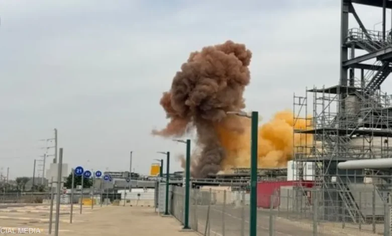 انفجار بمصنع إنتل جنوب إسرائيل يُصيب 3 أشخاص وسط مخاوف من تسرب مواد خطرة