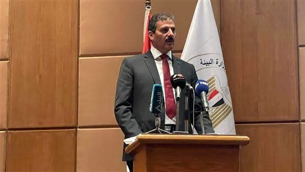 خلفًا لجابر الدسوقي.. أحمد مهينة رئيسًا للقابضة لكهرباء مصر بقرار وزاري