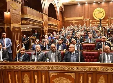 رئيس الشيوخ يعلن أسماء رؤساء الهيئات البرلمانية للأحزاب بدور الانعقاد الثاني