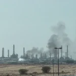 عاجل - وكالة رويترز الحوثيون يستهدفون أرامكو الرياض بالصواريخ والمسيّرات