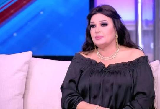 فيفي عبده تكشف سر غيابها عن الساحل وتؤكد أنا قدوة للجمهور