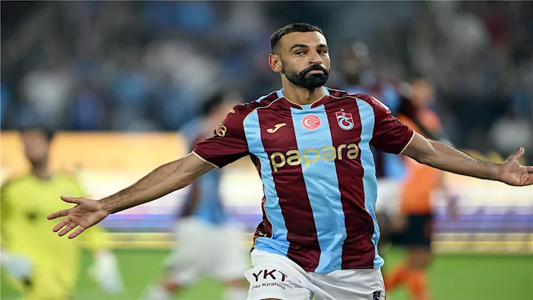 محمد صلاح يشعل الملاعب التركية ويحطم الأرقام ويعتلي عرش النجومية مع طرابزون